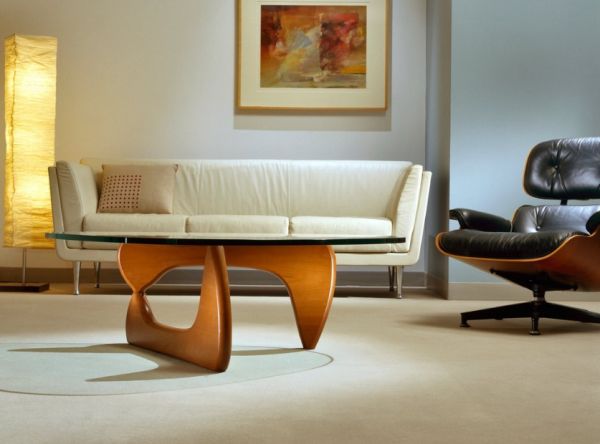 Best Living Room Design Ideas; Adding Coffee Table as a Part of Beauty : Brilliant Noguchi Table And Akari Light Sculpture In The Same Room