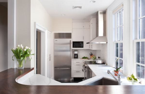 Smart Small Kitchen Design for Home and How to Make It Looks Wider : Pretty Aim For A Clutter Free Look In The Small Kitchen Design